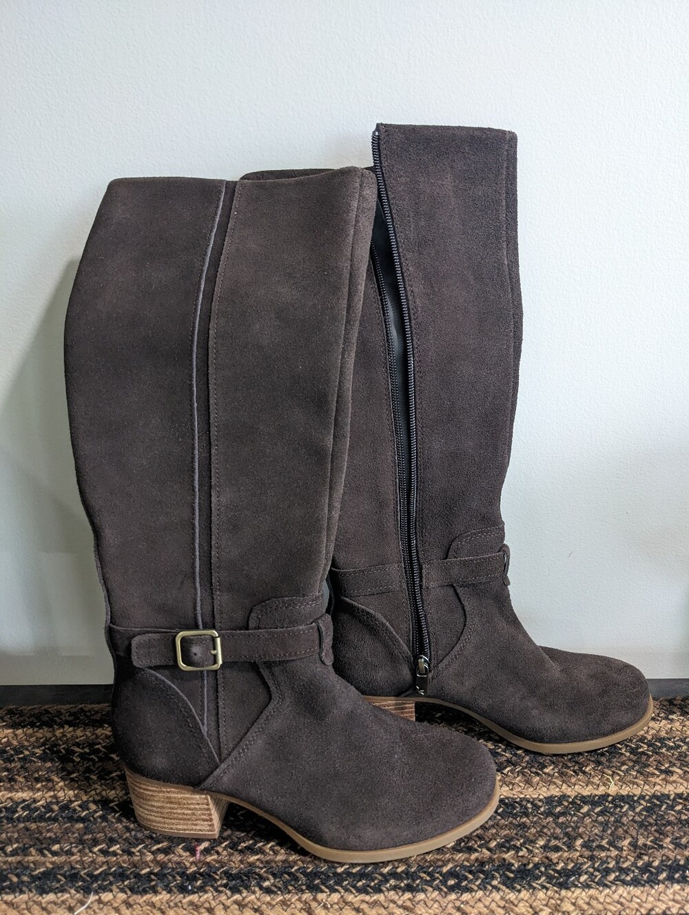 Women's Koolaburra by UGG Madeley Brown Suede Leather Knee High Boots Zip Sz 6